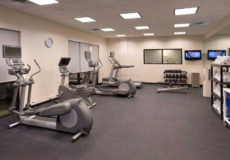 Hotel Springhill By Marriott 3*